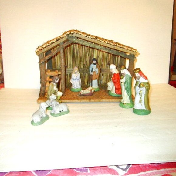 16” Wood CRECHE Stable NATIVITY SET With 9 PORCELAIN Figures JESUS Animals VTG - Picture 1 of 12